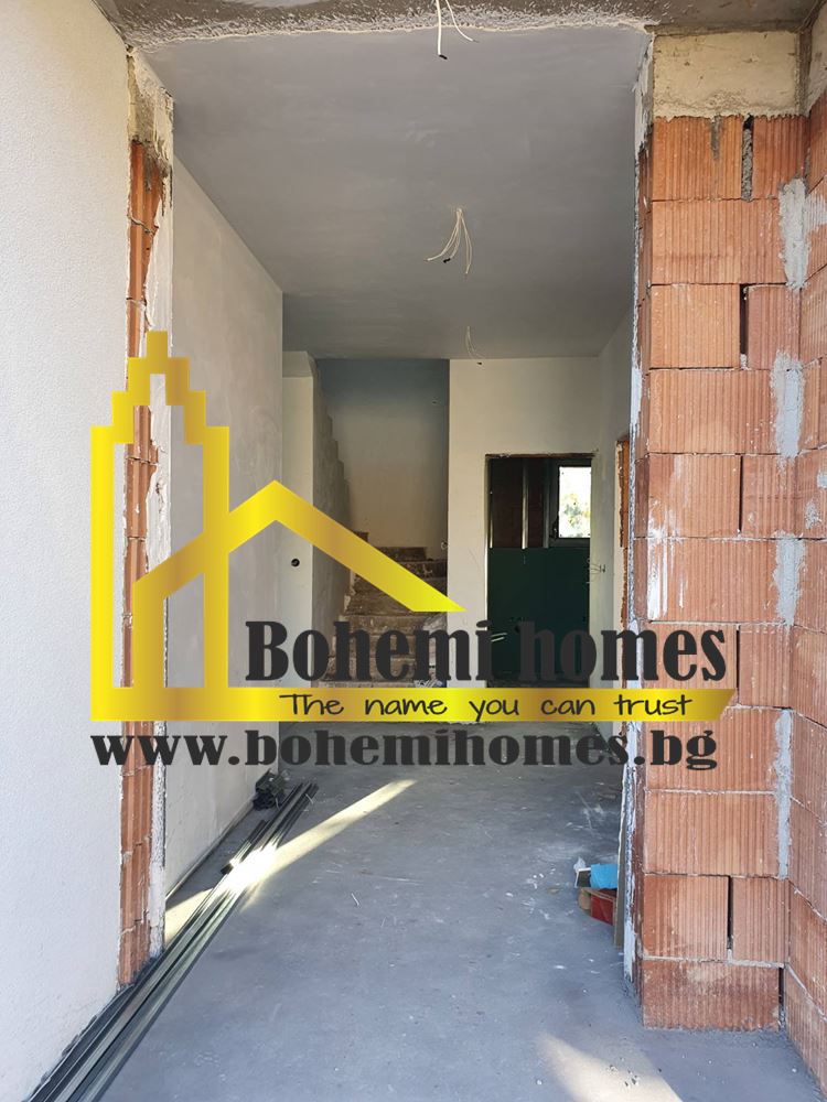 Продажба на нова самостоятелна семейна къща с двор в село Марково | Пловдив - 0