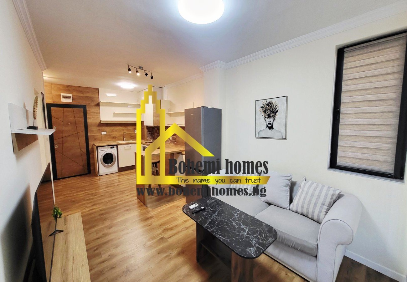Продажба на обзаведен двустаен апартамент в Остромила Ново строителство