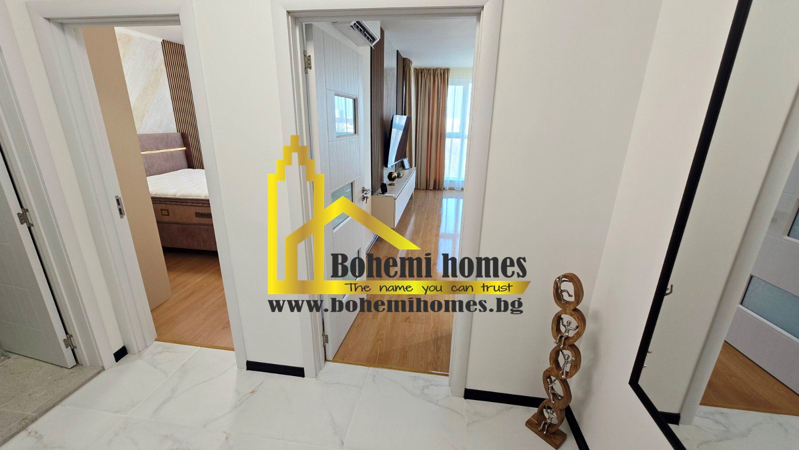 Продава Луксозен Двустаен Апартамент До Кауфланд в Кючук Париж | Пловдив - 0