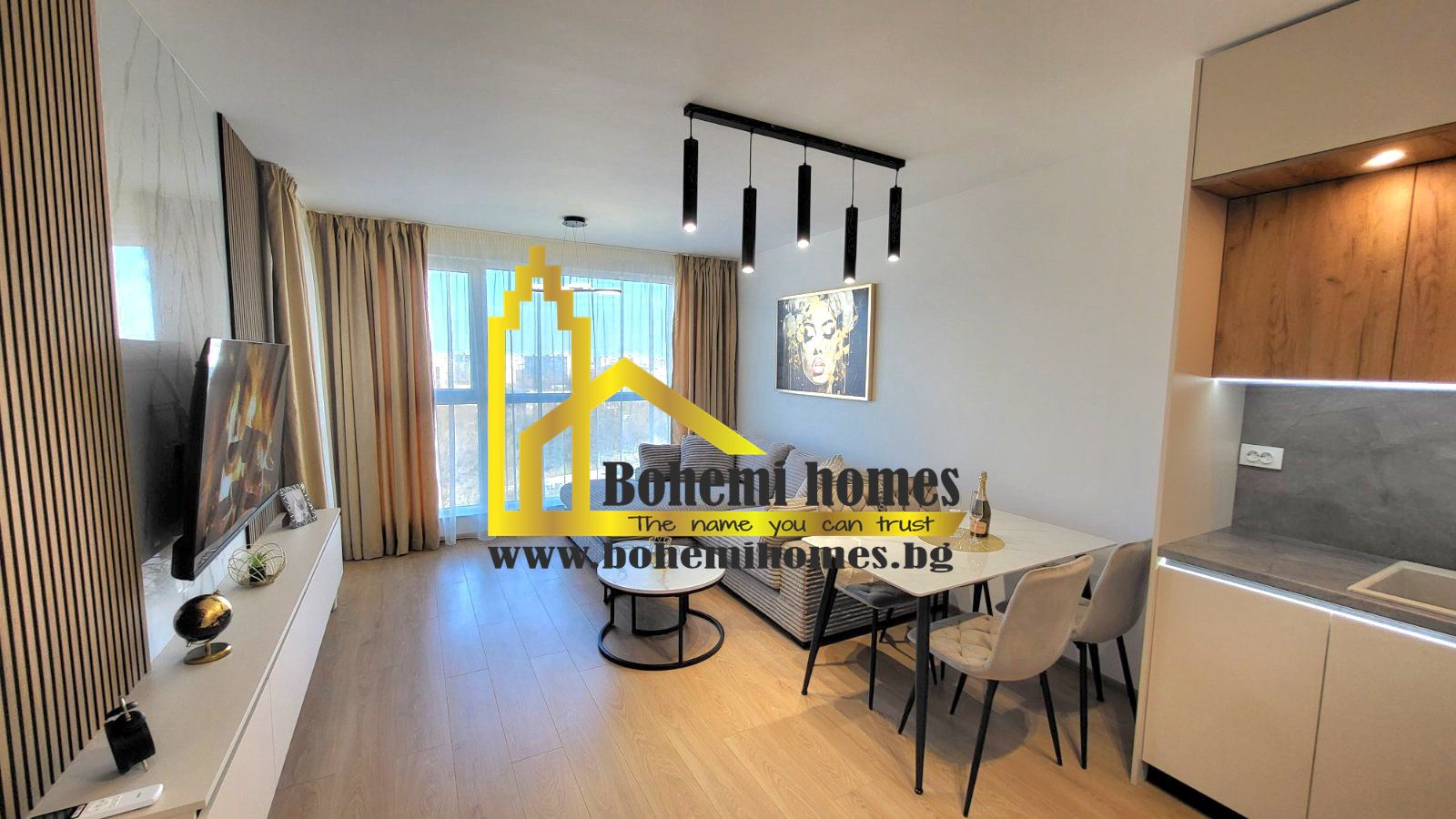 Продава Луксозен Двустаен Апартамент До Кауфланд в Кючук Париж | Пловдив - 0