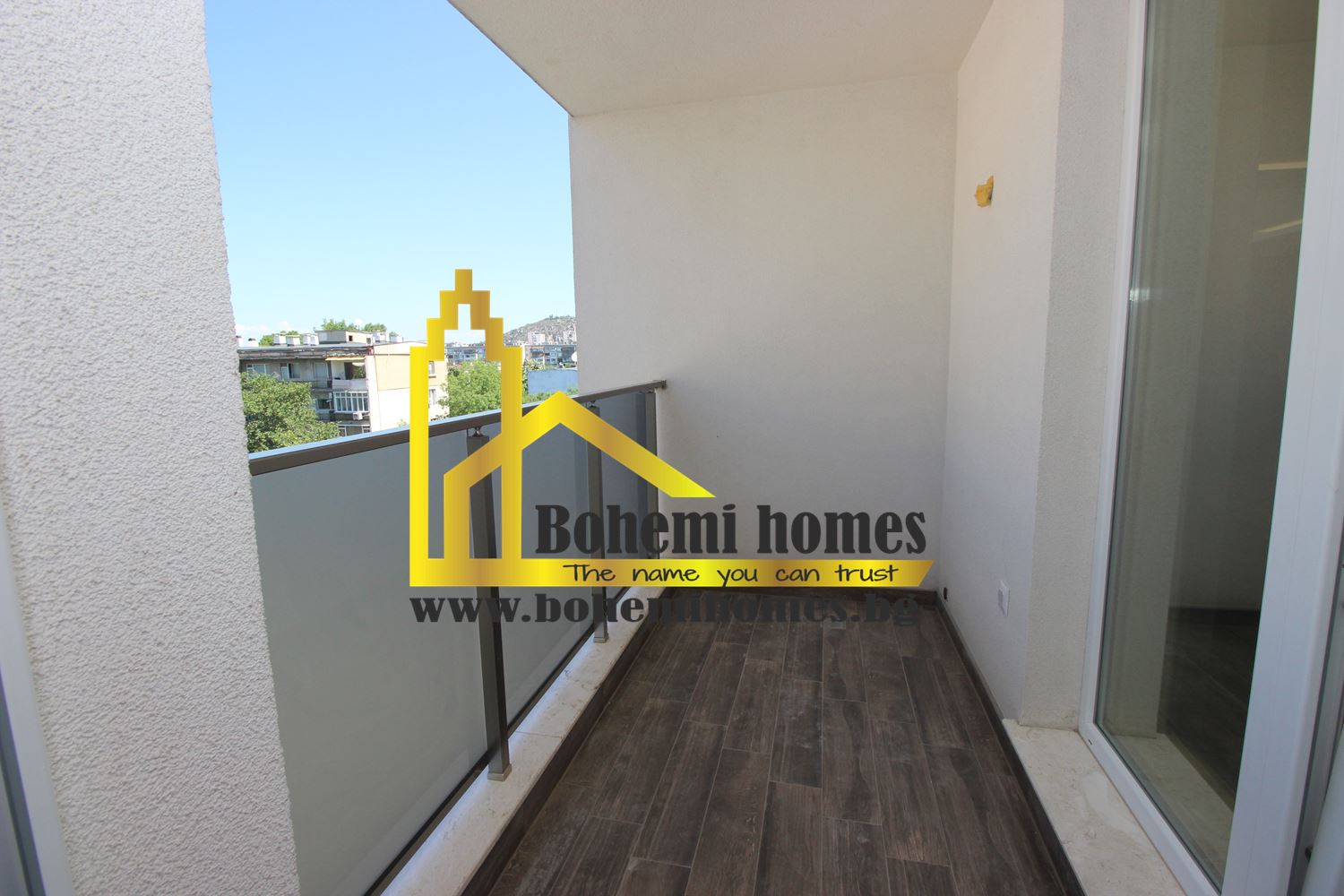 Нов Четиристаен Апартамент До Ключ с Два Гаража в Кючук Париж | Пловдив - 0