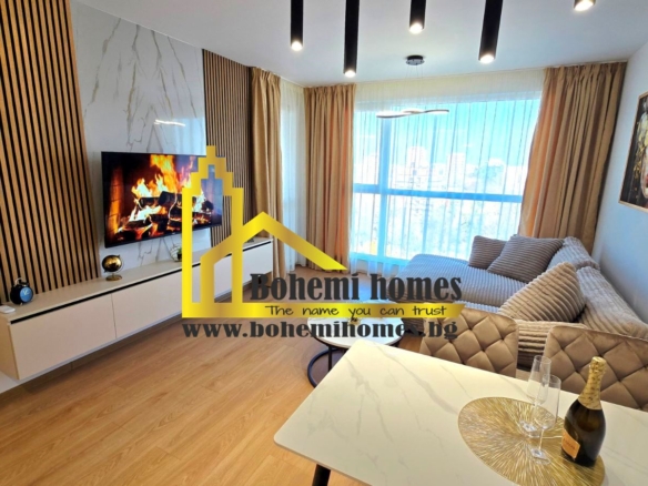 Продава Луксозен Двустаен Апартамент До Кауфланд в Кючук Париж | Пловдив - 0