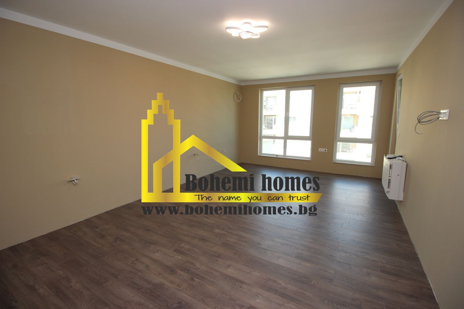 Нов Четиристаен Апартамент До Ключ с Два Гаража в Кючук Париж | Пловдив - 0