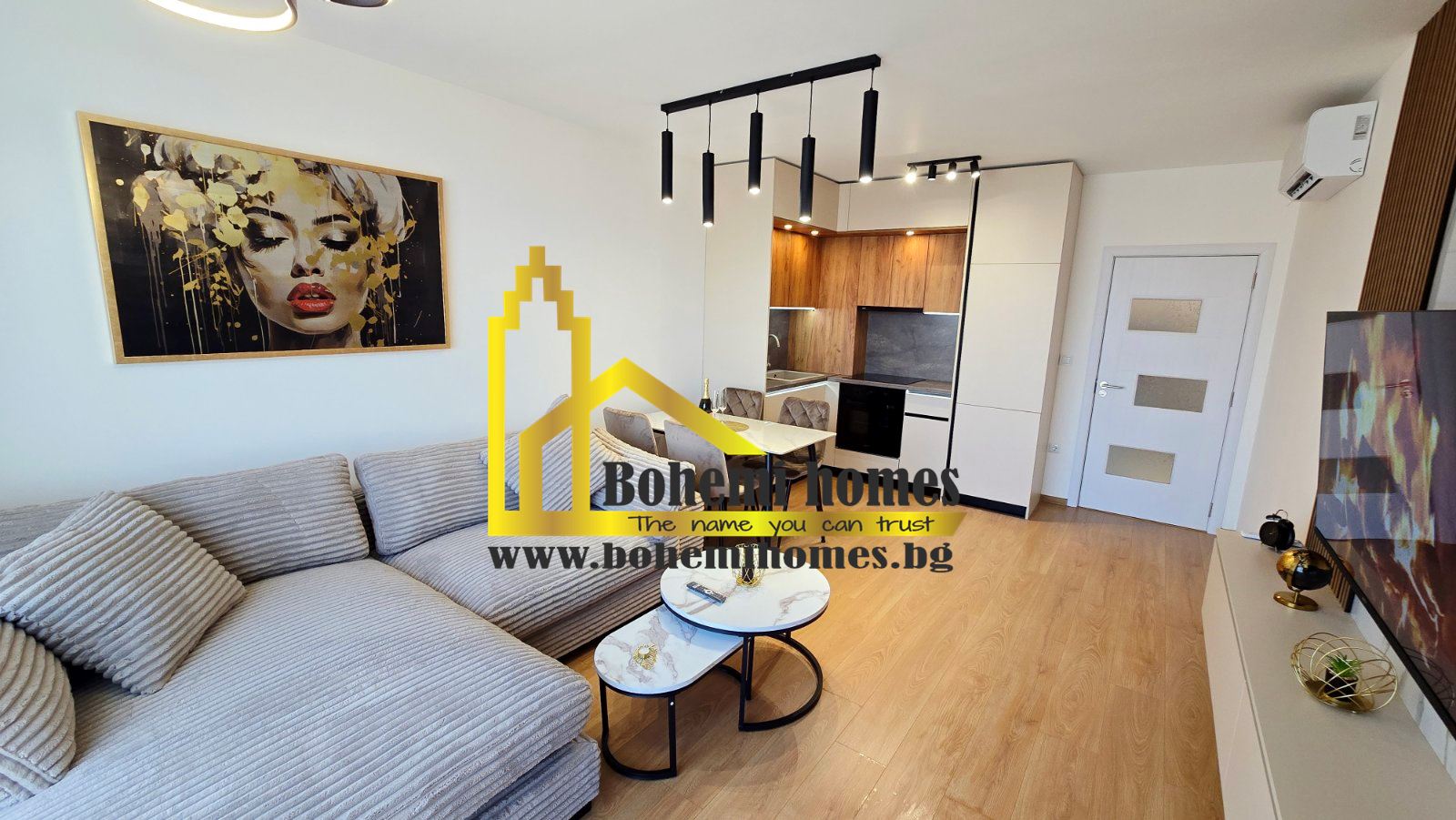 Продава Луксозен Двустаен Апартамент До Кауфланд в Кючук Париж | Пловдив - 0