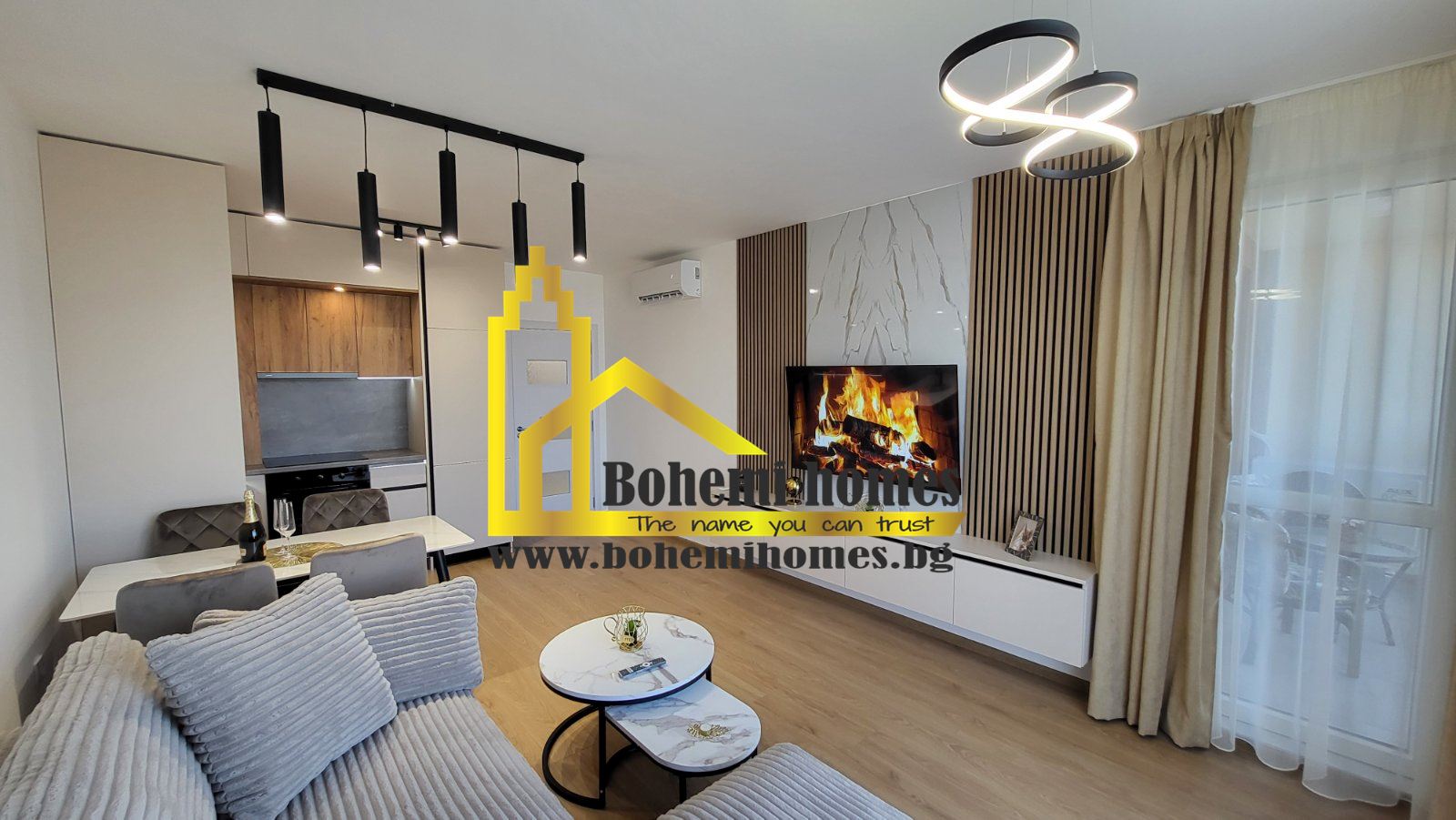 Продава Луксозен Двустаен Апартамент До Кауфланд в Кючук Париж | Пловдив - 0