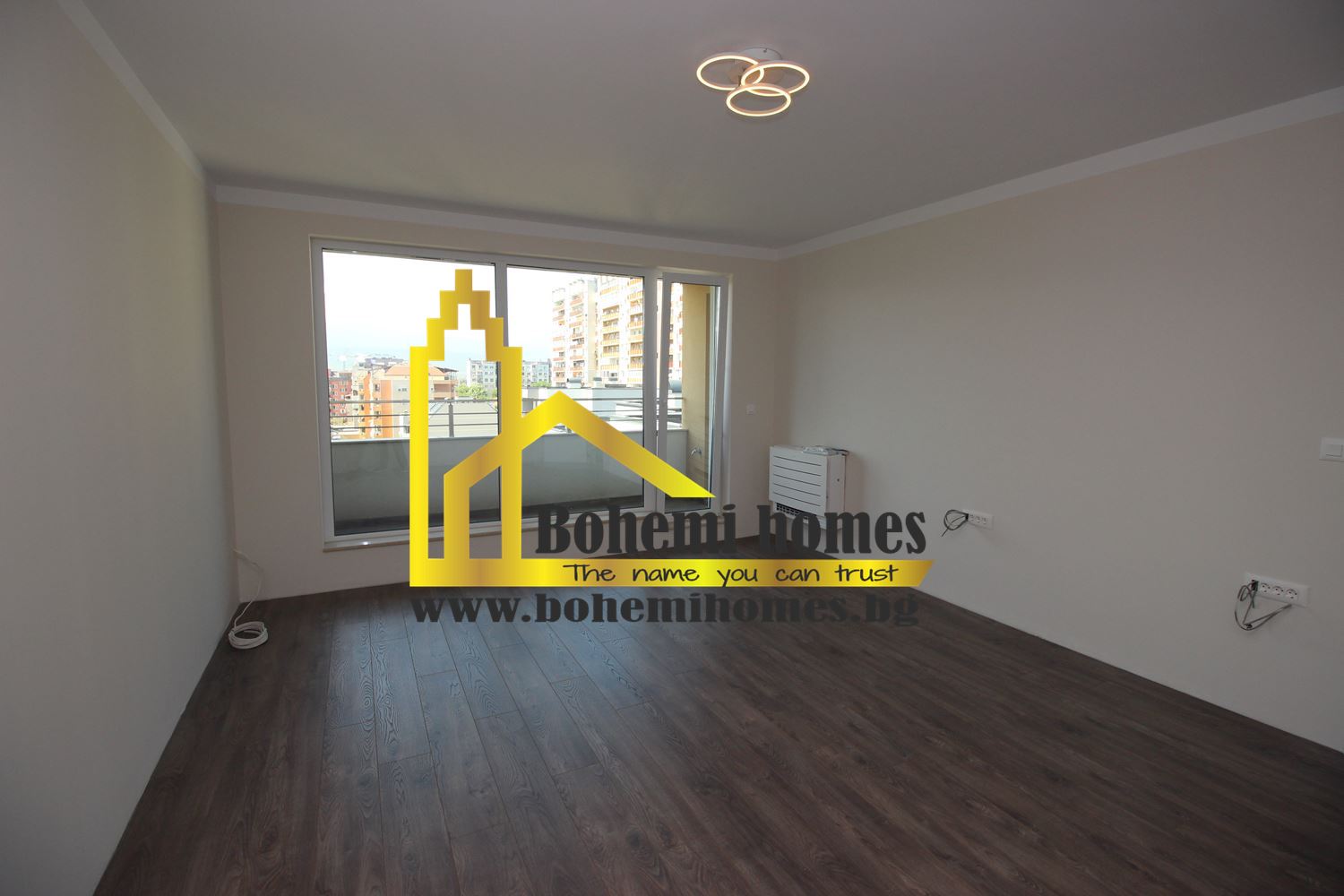 Нов Четиристаен Апартамент До Ключ с Два Гаража в Кючук Париж | Пловдив - 0