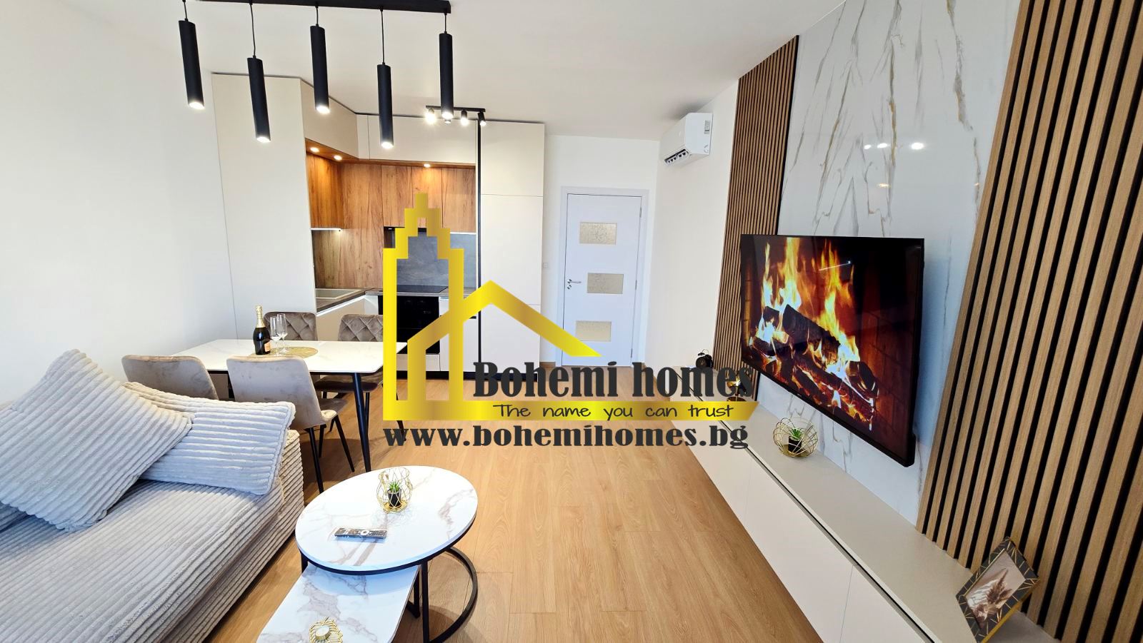 Продава Луксозен Двустаен Апартамент До Кауфланд в Кючук Париж | Пловдив - 0