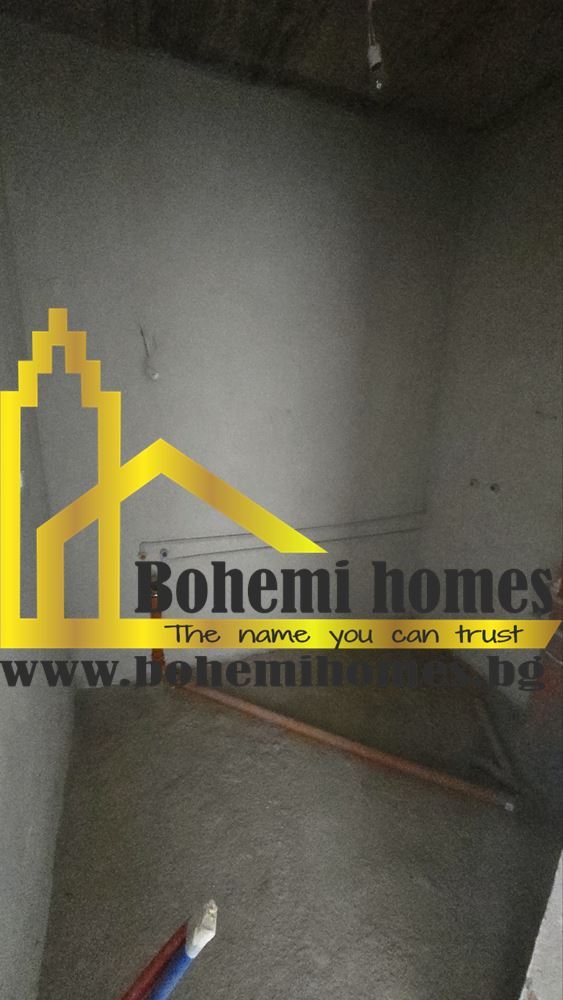 Продава Двустаен Апартамент с Акт 16 с Опция за паркомясто в Резиденшъл Парк в кв.Тракия/Пловдив - 0