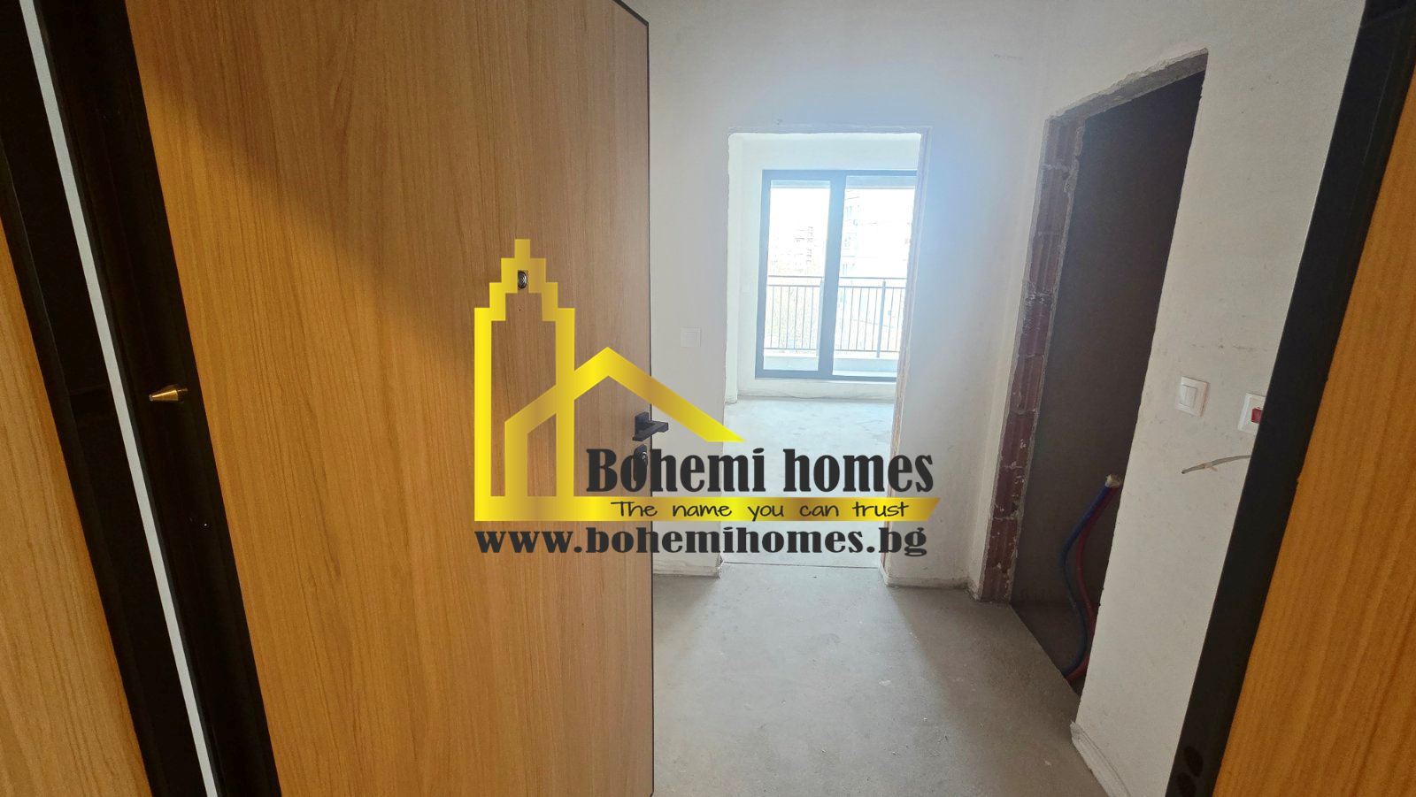 Продава Двустаен Апартамент с Акт 16 с Опция за паркомясто в Резиденшъл Парк в кв.Тракия/Пловдив - 0