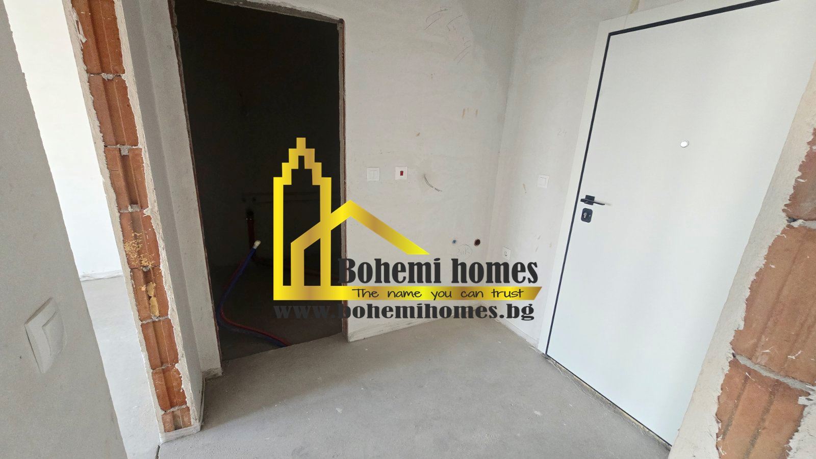 Продава Двустаен Апартамент с Акт 16 с Опция за паркомясто в Резиденшъл Парк в кв.Тракия/Пловдив - 0