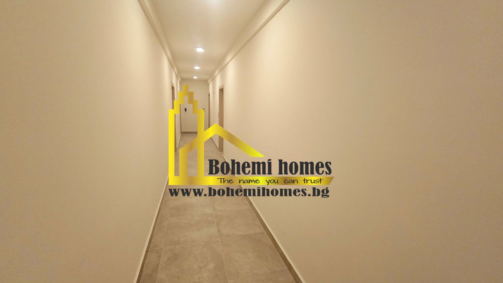 Продава Двустаен Апартамент с Акт 16 и Двойно Паркомясто в Резиденшъл Парк в кв.Тракия/Пловдив - 0