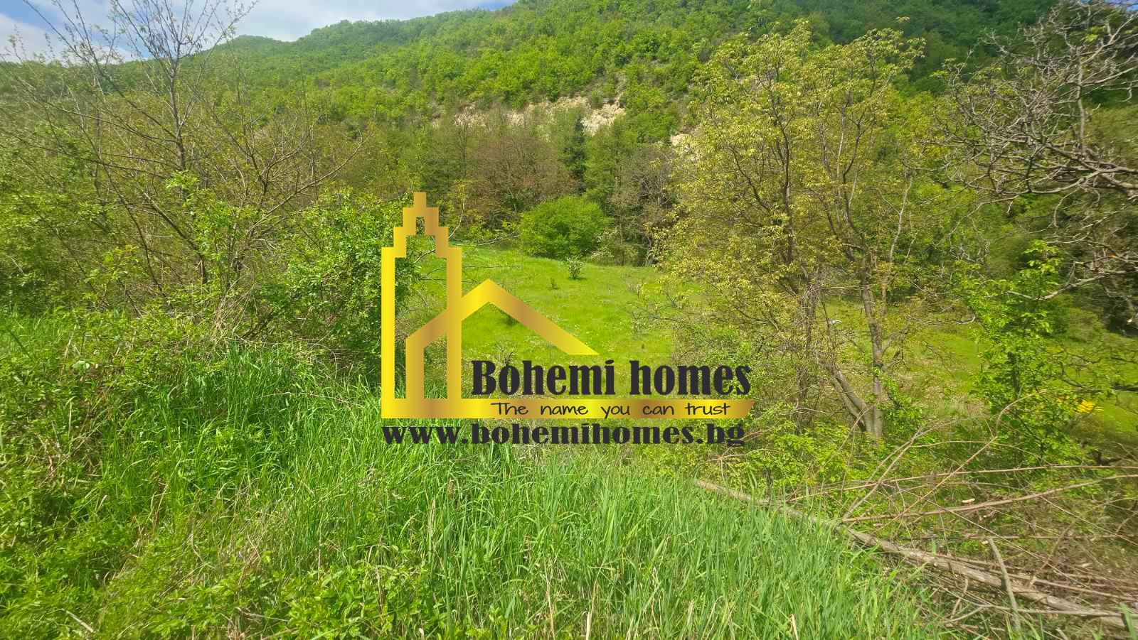 Продавам 1550 кв.м УПИ в с.Храбрино до Река и Гора на 10 километра от Пловдив - 0
