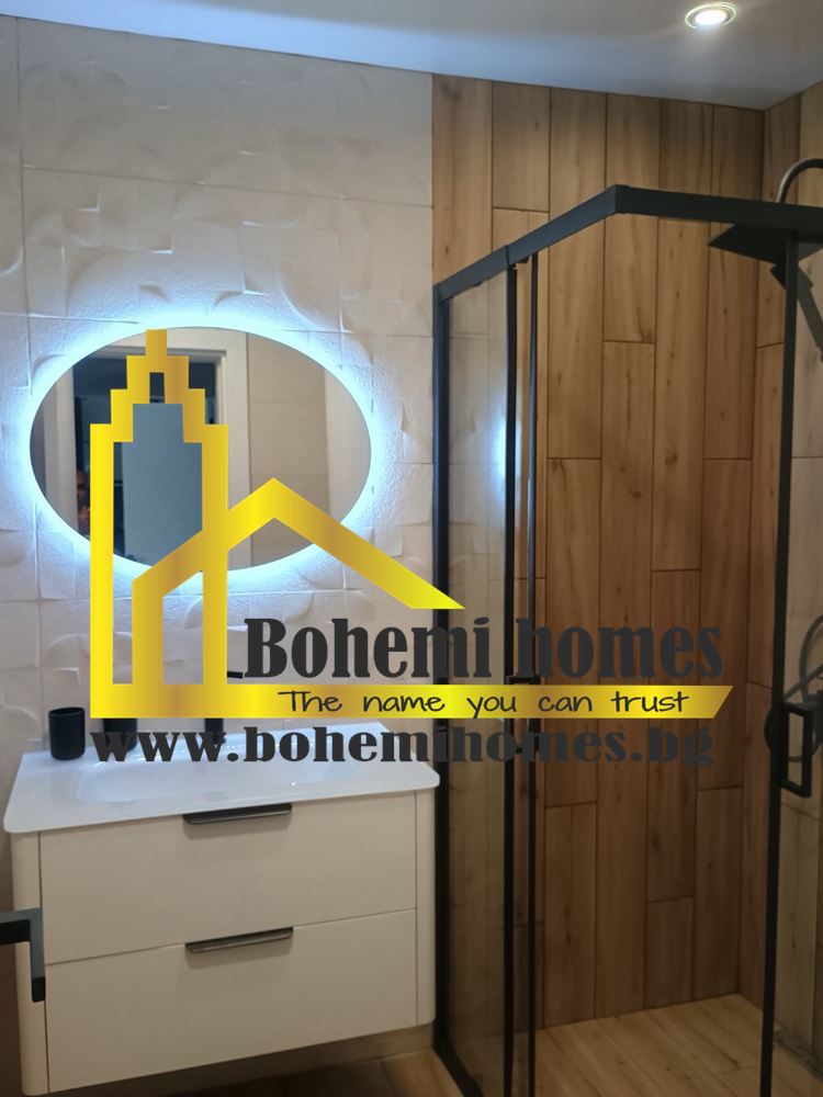 Продава Двустаен Обзаведен Апартамент в Пловдив / Кючук Париж - 0